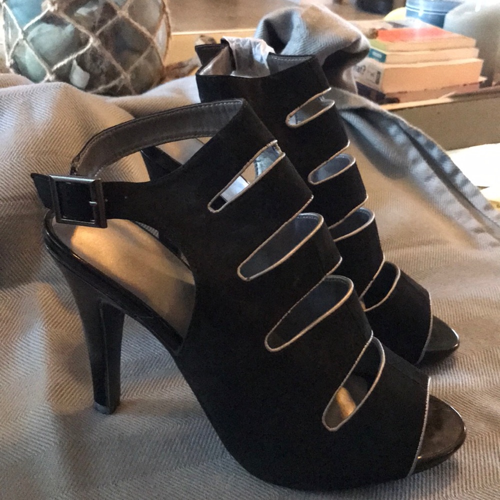 Black heels